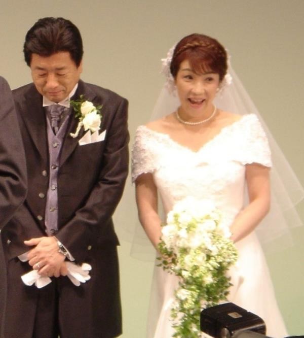 Những đ&ocirc;i &ldquo;trai t&agrave;i g&aacute;i sắc&rdquo; tr&ecirc;n ch&iacute;nh trường Nhật Bản, Thủ tướng Sanae Takaichi ở hạng cao- Ảnh 3.