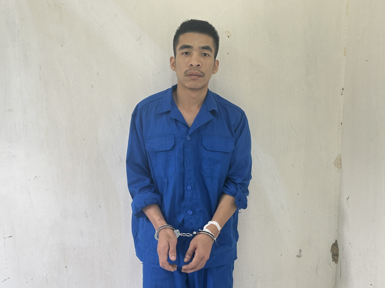 Chồng cũ chém vợ và mẹ vợ rồi tự rạch cổ: Hé lộ nguồn cơn bi kịch- Ảnh 1. Chồng cũ chém vợ và mẹ vợ rồi tự rạch cổ: Hé lộ nguồn cơn bi kịch- Ảnh 1.