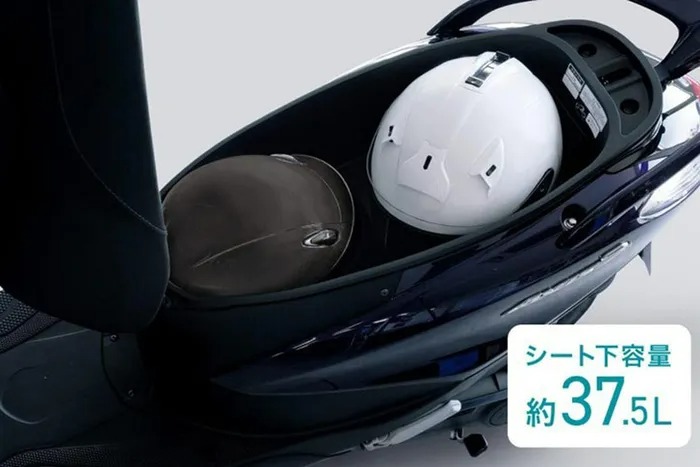 Lộ diện kẻ ng&aacute;ng đường Honda Lead: Xe ga Yamaha si&ecirc;u nhẹ 100kg, cốp "nuốt trọn" thế giới, đổ 1 l&iacute;t xăng đi 52km!- Ảnh 3.