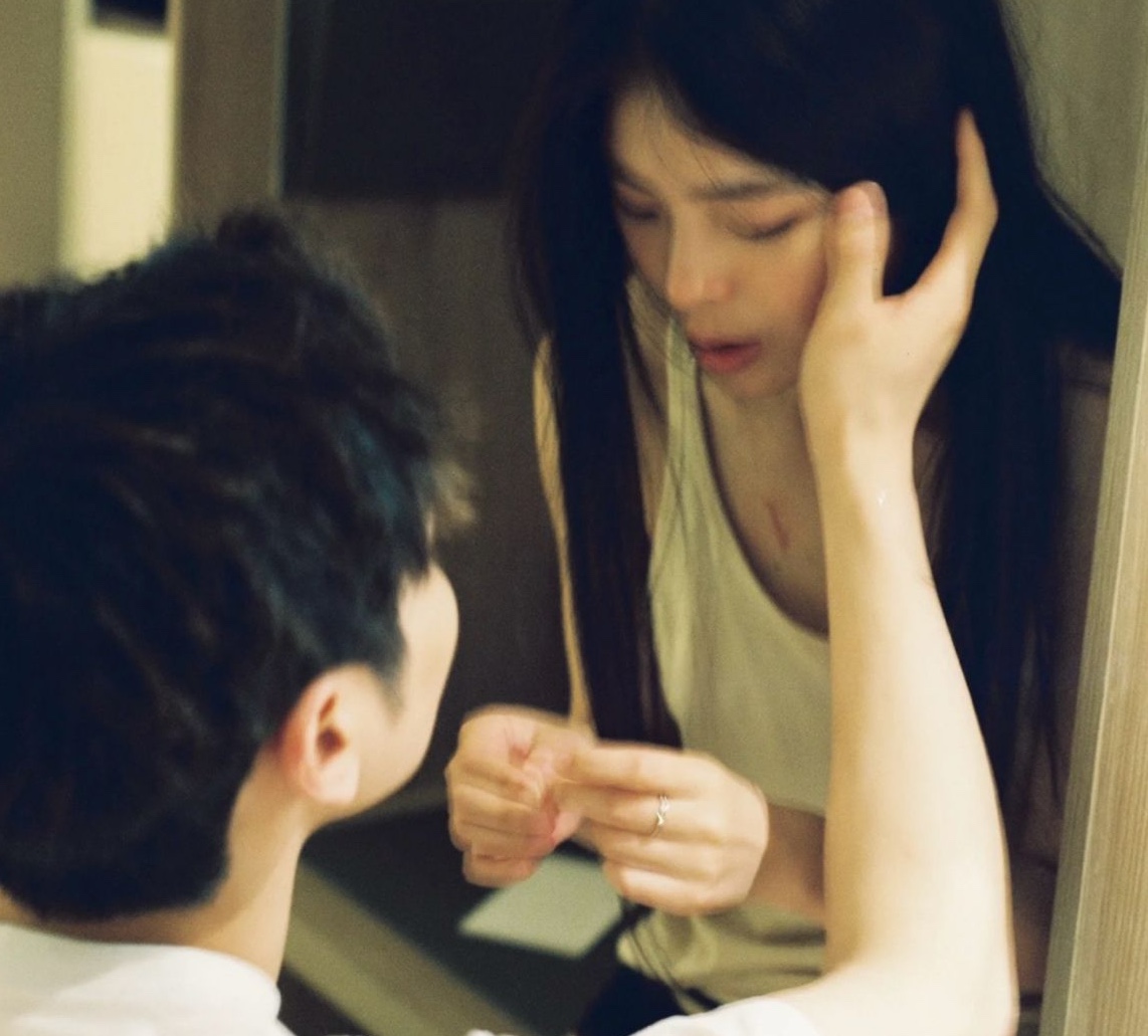 75% phụ nữ bị đau khi quan hệ, b&aacute;c sĩ n&oacute;i thẳng: Đau theo 5 kiểu n&agrave;y đi kh&aacute;m ngay c&ograve;n kịp!- Ảnh 3.