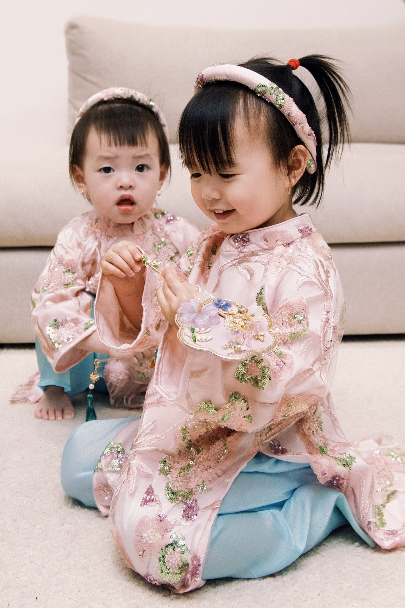 Tr&ugrave;m cuối "d&acirc;u h&agrave;o m&ocirc;n" Tuấn Dương h&igrave; hục cắm lọ hoa 20 triệu để chưng Tết, vẫn bị "b&aacute;nh b&egrave;o" Suli bẻ l&aacute;, vặt hoa kh&ocirc;ng thương tiếc- Ảnh 13.