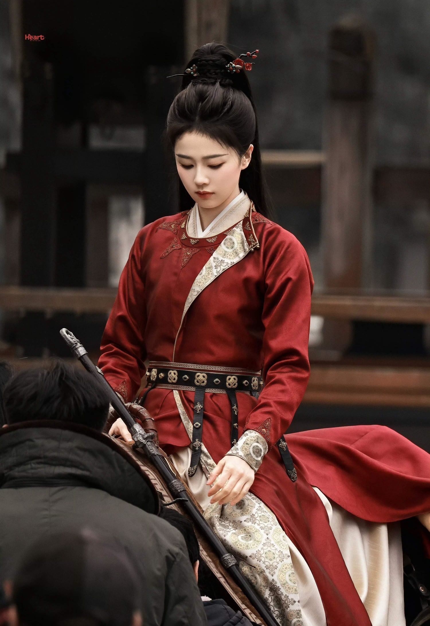 B&aacute;i phục mỹ nh&acirc;n đ&oacute;ng 1 phim lập tận 6 kỷ lục: 1,4 tỷ d&acirc;n kh&ocirc;ng ai đọ nổi, fan sĩ đến gi&agrave; cũng được- Ảnh 1.