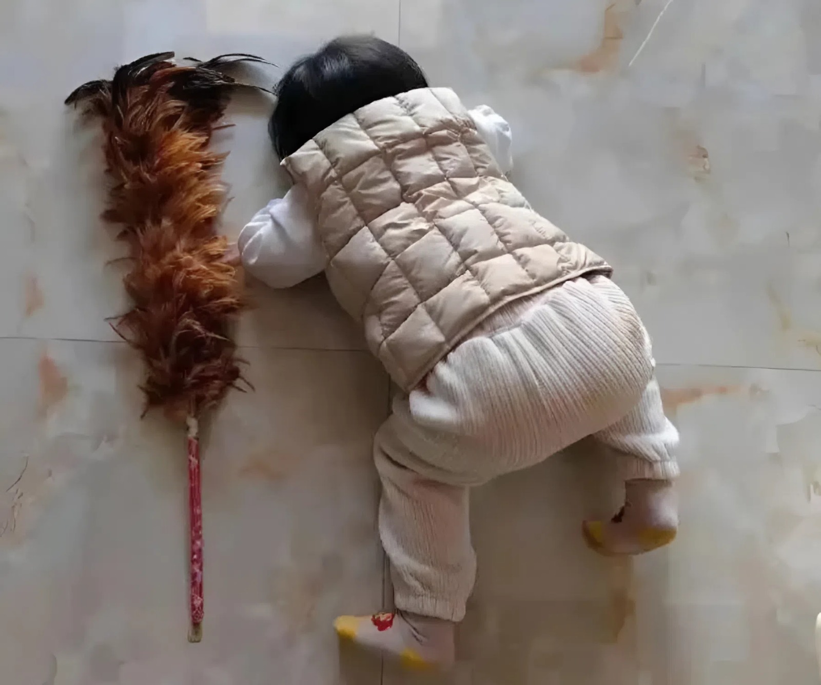 Đứa trẻ chạy đi v&agrave; đứa trẻ đứng im khi bị bố mẹ đ&aacute;nh đ&ograve;n 20 năm sau sẽ c&oacute; cuộc sống ra sao: Đ&acirc;y l&agrave; sự thật!- Ảnh 1.