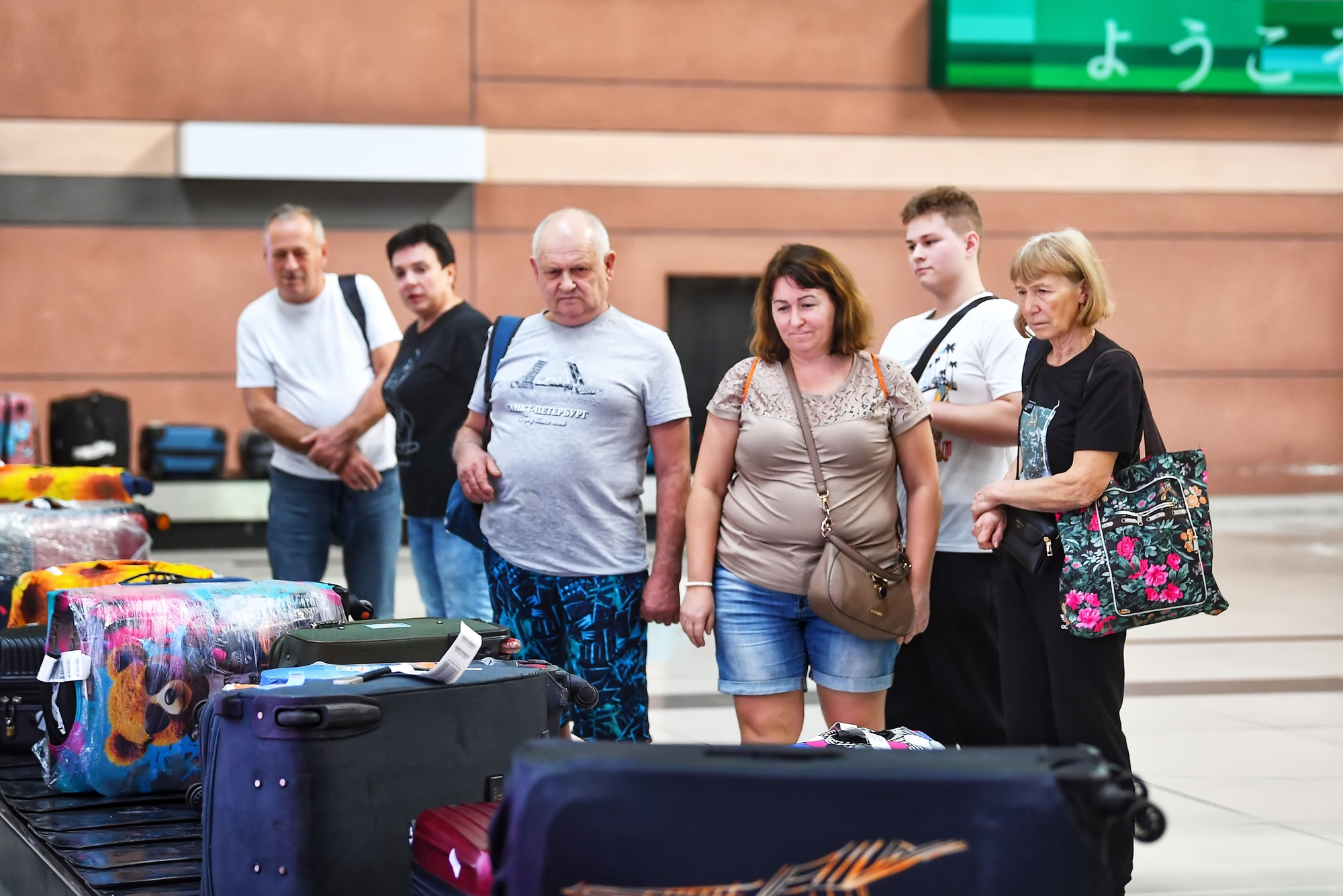 Ngành du lịch đón 14 triệu lượt khách dịp tết Bính Ngọ- Ảnh 1. Ngành du lịch đón 14 triệu lượt khách dịp tết Bính Ngọ- Ảnh 1.