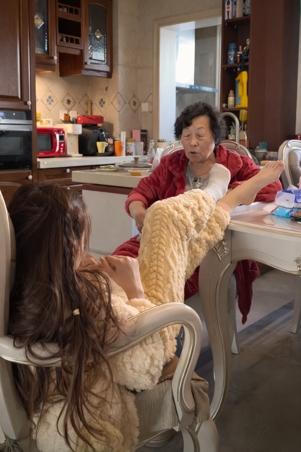 C&oacute; con g&aacute;i thế n&agrave;y th&igrave; ch&aacute;n đời lắm!- Ảnh 2.