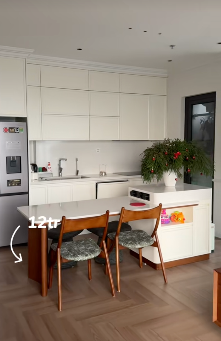 Căn bếp 230 triệu của vợ chồng trẻ H&agrave; Nội: C&oacute; m&oacute;n đồ hơn 40 triệu, nh&igrave;n l&agrave; hiểu v&igrave; sao ai cũng m&ecirc;- Ảnh 6.