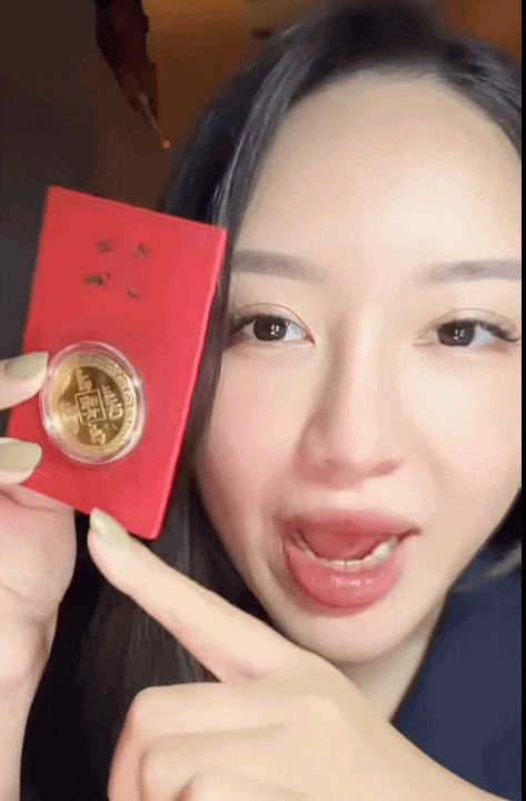 “Mẹo” mua vàng vía Thần Tài hút lộc cả năm: Hành trình đầu năm mua vàng, cuối năm mua nhà của cô gái 23 tuổi- Ảnh 2. “Mẹo” mua vàng vía Thần Tài hút lộc cả năm: Hành trình đầu năm mua vàng, cuối năm mua nhà của cô gái 23 tuổi- Ảnh 2.