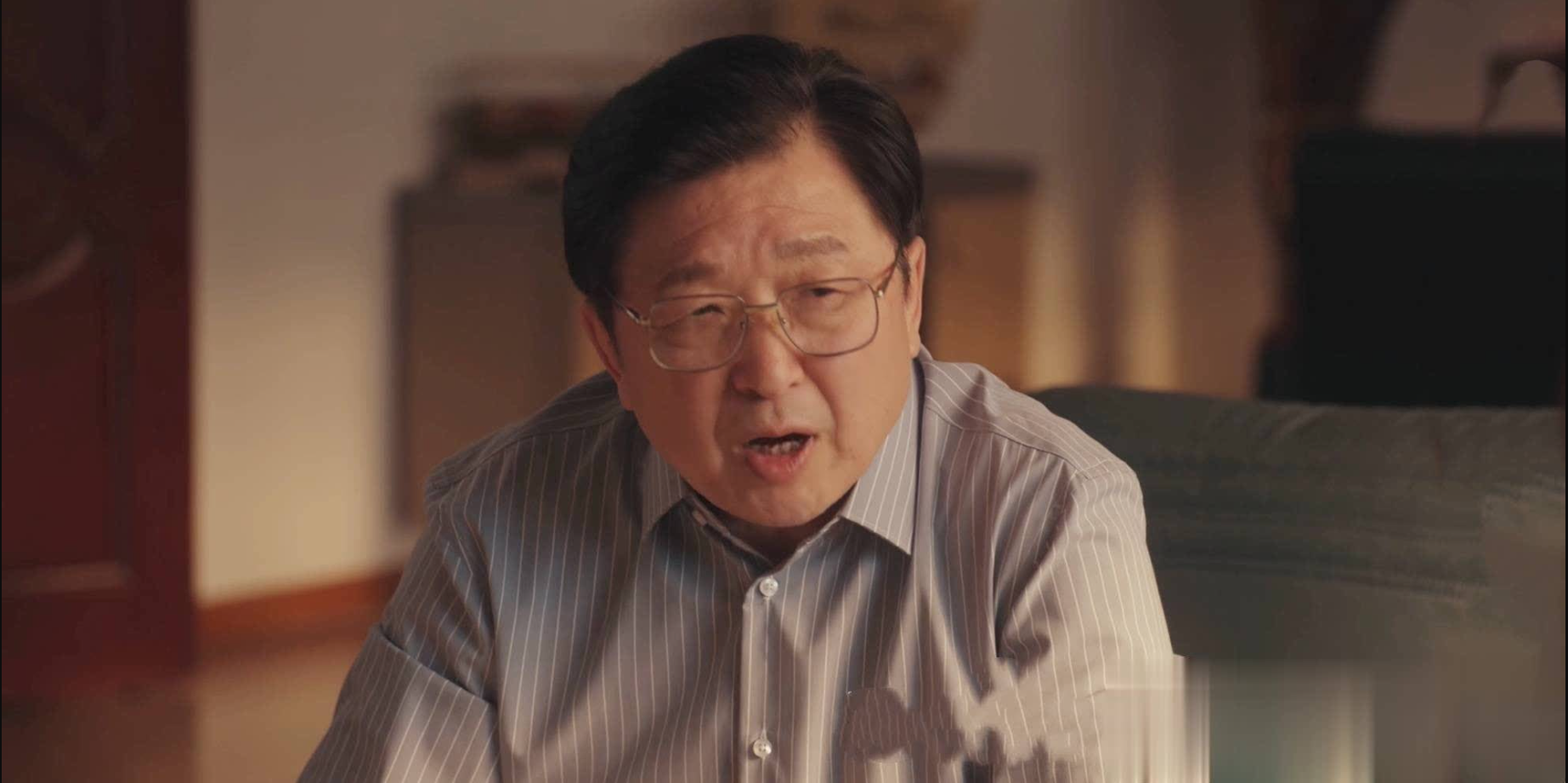 Bố chia 49 tỷ đồng/người cho 4 anh trai, con g&aacute;i nhận 