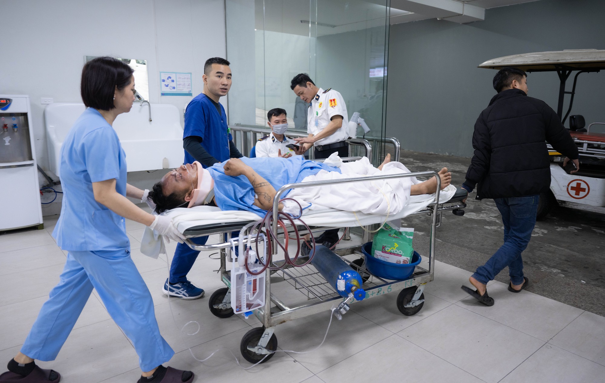 Thực trạng của Bệnh viện Hữu nghị Việt Đức trong 9 ng&agrave;y nghỉ Tết: Khi con số thống k&ecirc; kh&ocirc;ng đủ n&oacute;i n&ecirc;n tất cả...- Ảnh 1.