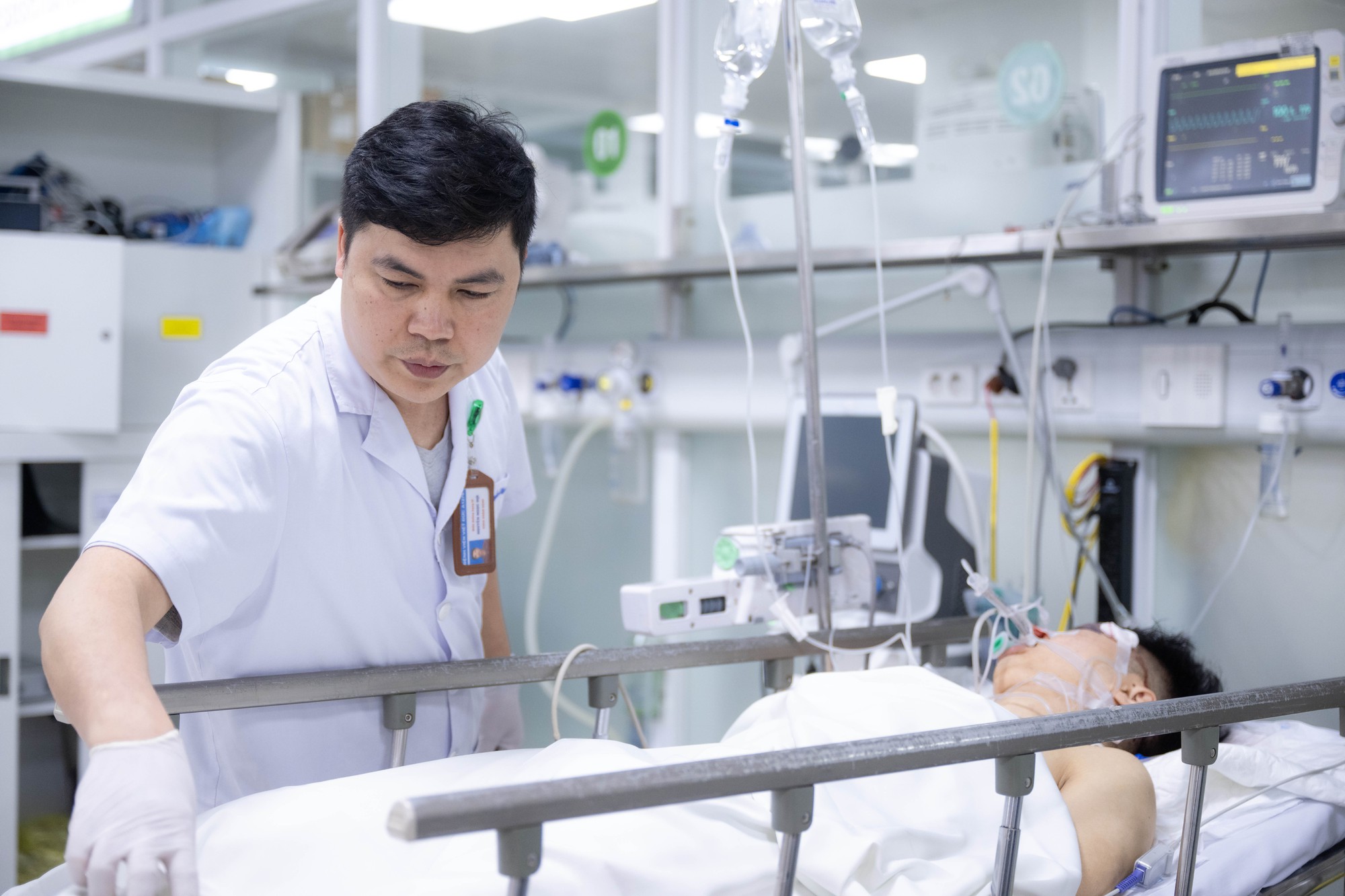 Thực trạng của Bệnh viện Hữu nghị Việt Đức trong 9 ng&agrave;y nghỉ Tết: Khi con số thống k&ecirc; kh&ocirc;ng đủ n&oacute;i n&ecirc;n tất cả...- Ảnh 9.