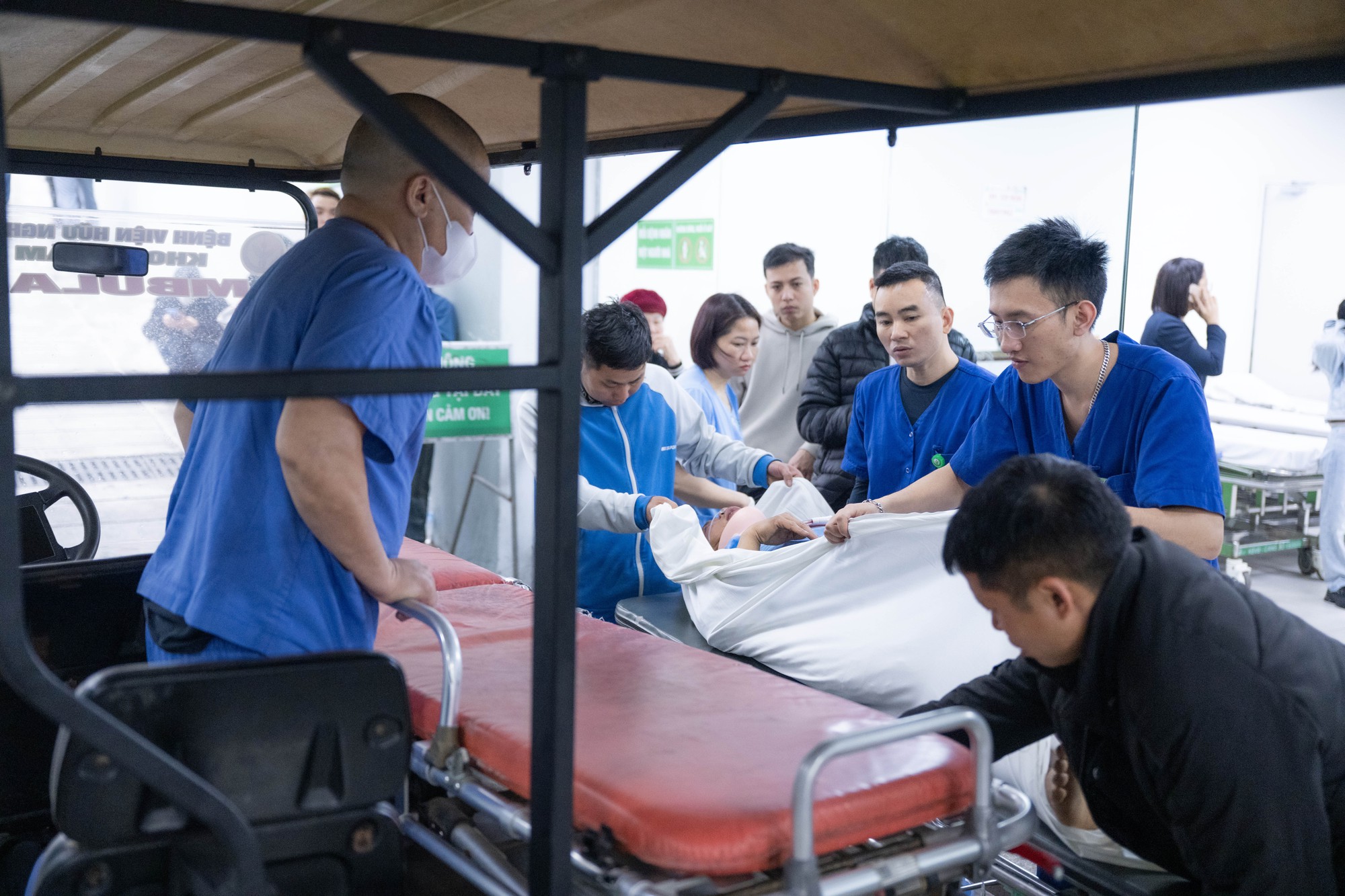 Thực trạng của Bệnh viện Hữu nghị Việt Đức trong 9 ng&agrave;y nghỉ Tết: Khi con số thống k&ecirc; kh&ocirc;ng đủ n&oacute;i n&ecirc;n tất cả...- Ảnh 2.