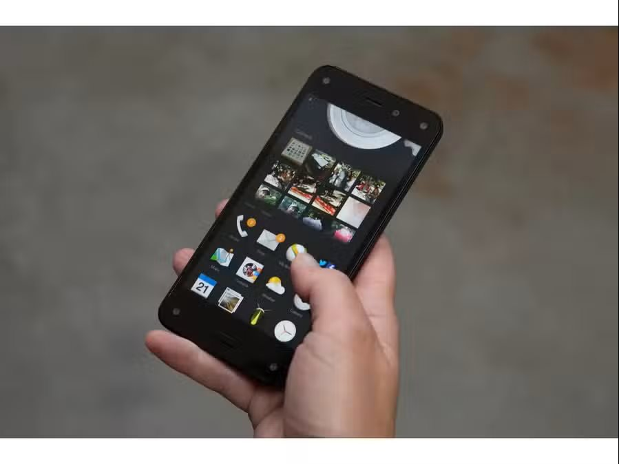 Mẫu điện thoại từng được kỳ vọng l&agrave; "s&aacute;t thủ iPhone", ai ngờ lại tự lật đổ cả đế chế h&ugrave;ng mạnh của ch&iacute;nh m&igrave;nh- Ảnh 5.