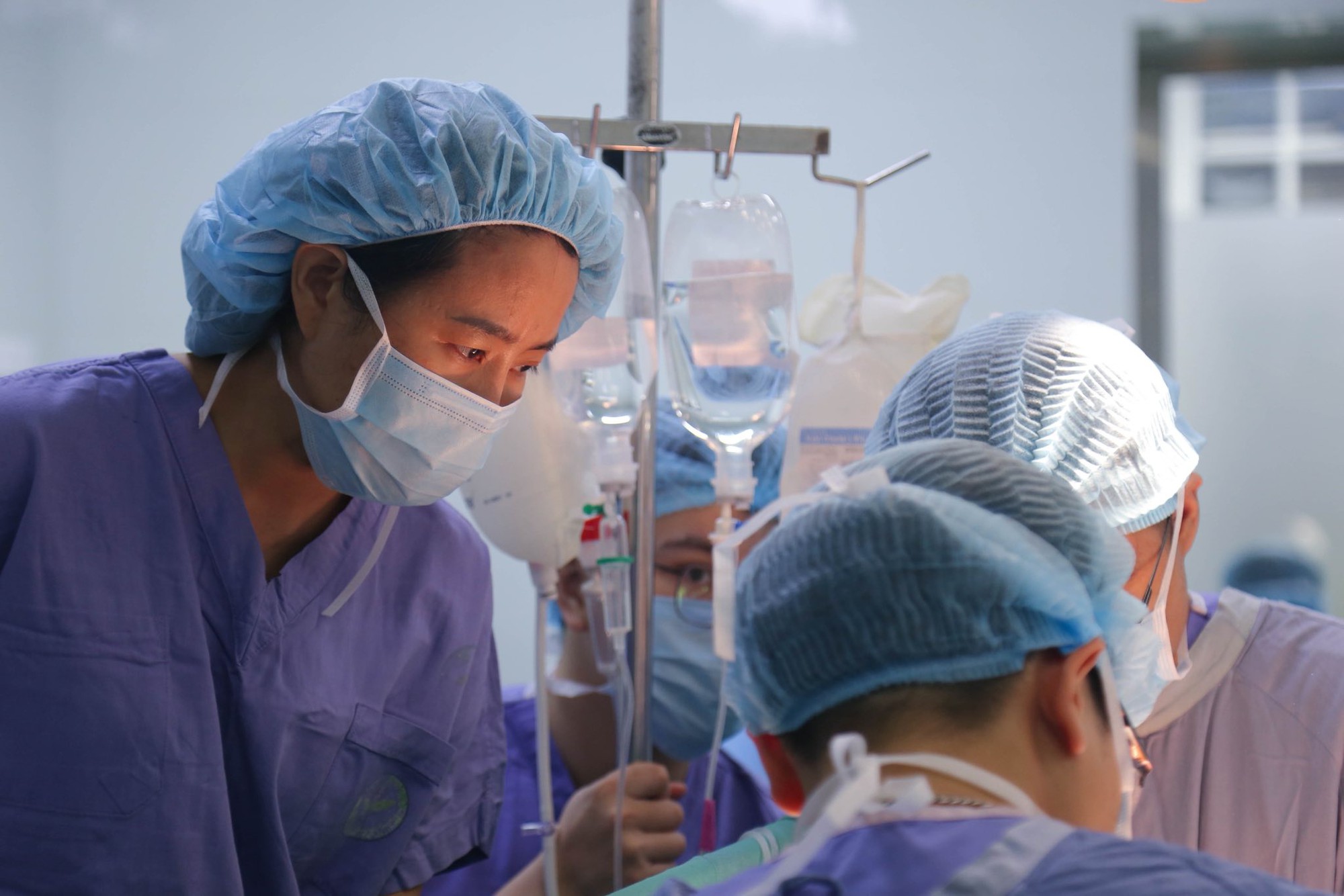 Ch&agrave;ng trai 21 tuổi bị tai nạn chết n&atilde;o đ&uacute;ng rạng s&aacute;ng m&ugrave;ng 1 Tết B&iacute;nh Ngọ: Gia đ&igrave;nh gạt nước mắt quyết định hiến tạng, 4 cuộc đời được hồi sinh!- Ảnh 1.