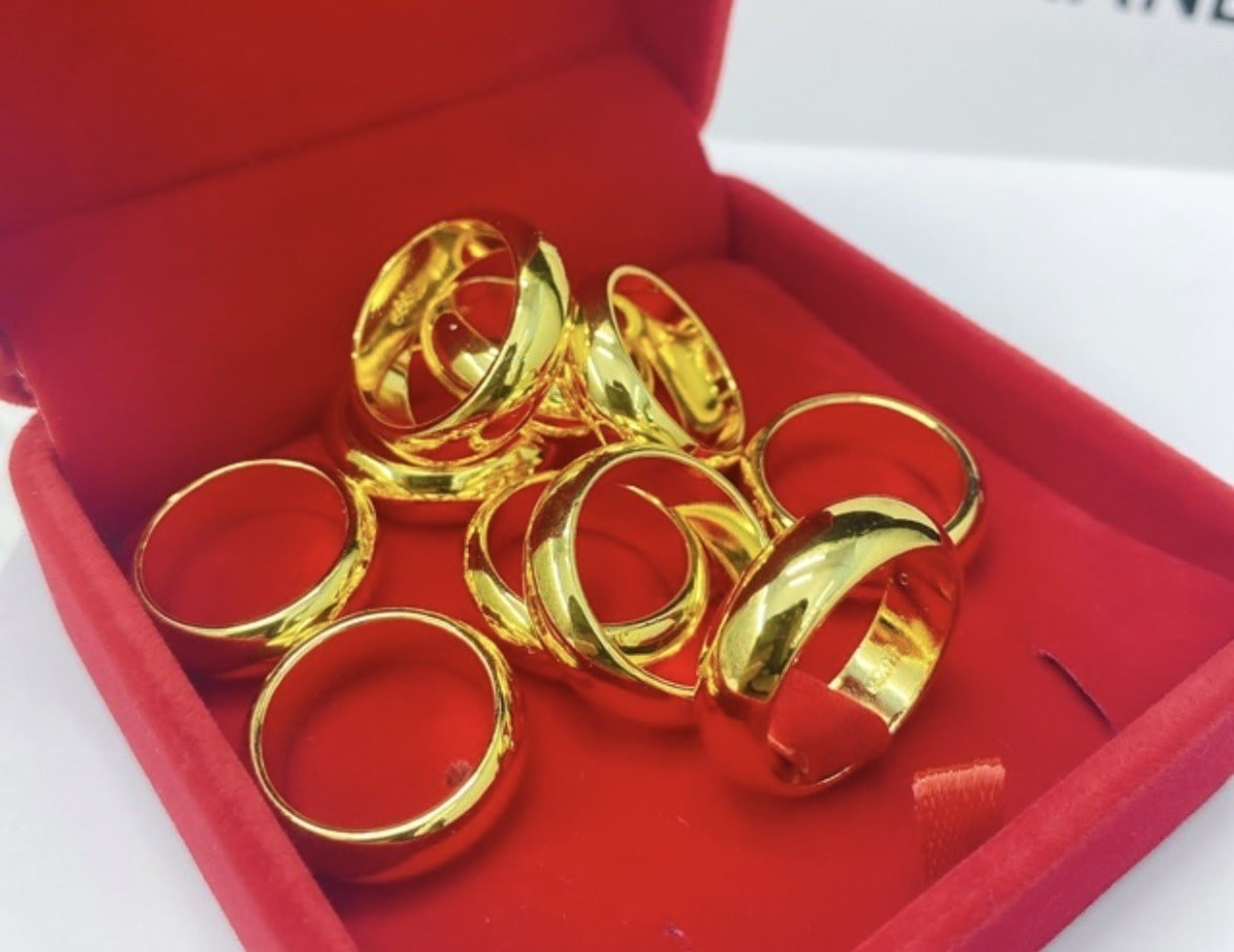 Gi&aacute; v&agrave;ng nhẫn bỏ xa v&agrave;ng miếng- Ảnh 1.