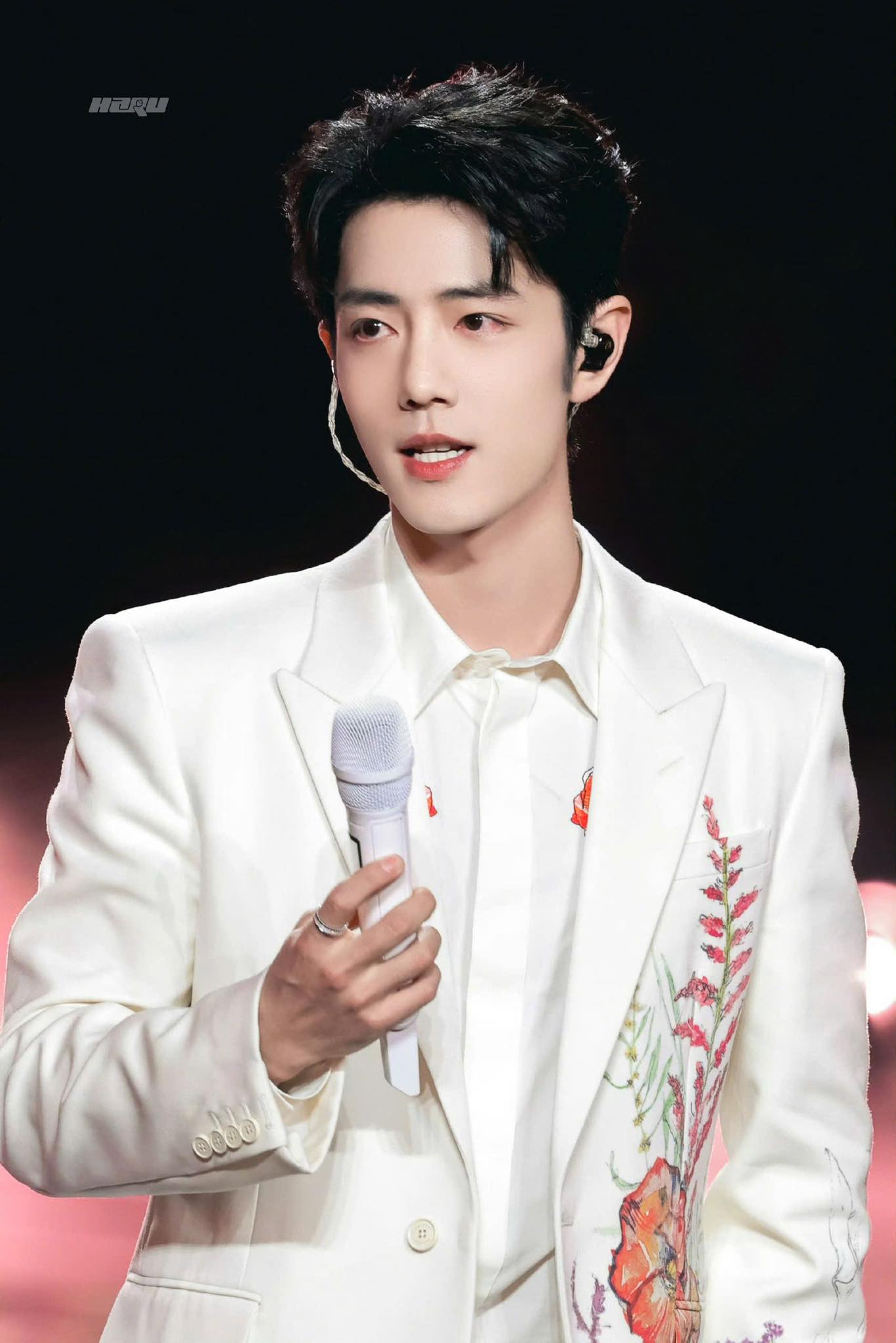 Trung Quốc có duy nhất 1 mỹ nam mang khí chất quốc thái dân an, đẹp như trăng sáng ai nhìn cũng được chữa lành- Ảnh 6. Trung Quốc có duy nhất 1 mỹ nam mang khí chất quốc thái dân an, đẹp như trăng sáng ai nhìn cũng được chữa lành- Ảnh 6.