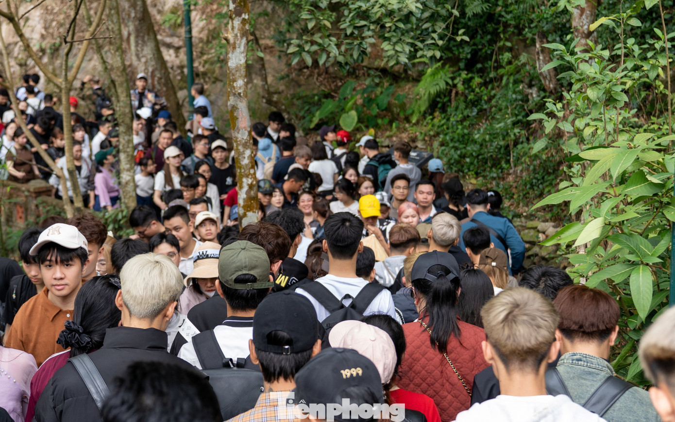 Cảnh tượng chưa từng thấy ở Y&ecirc;n Tử- Ảnh 12.