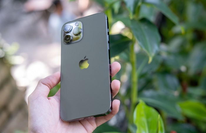 5 chiếc iPhone cũ đ&aacute;ng mua nhất sau Tết- Ảnh 5.