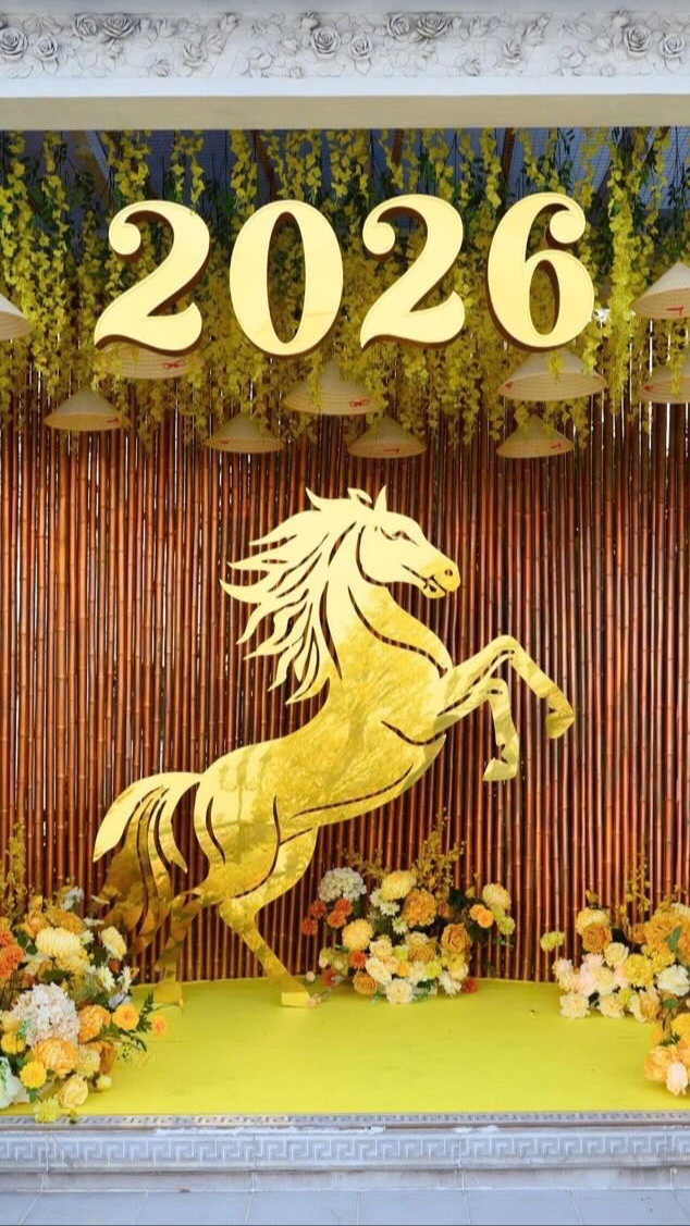 Cảnh "d&aacute;t v&agrave;ng" b&ecirc;n trong biệt thự của tỷ ph&uacute; Johnathan Hạnh Nguyễn g&acirc;y cho&aacute;ng ngợp- Ảnh 3.