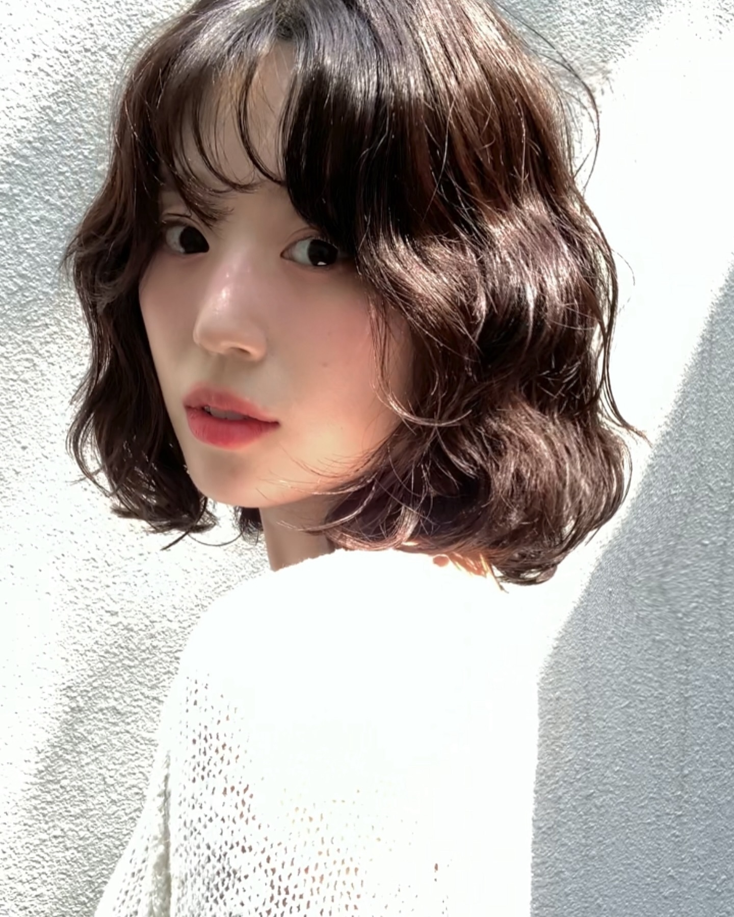 5 kiểu tóc ngắn sẽ "làm mưa làm gió" từ giờ tới tận mùa hè- Ảnh 11. 5 kiểu tóc ngắn sẽ "làm mưa làm gió" từ giờ tới tận mùa hè- Ảnh 11.