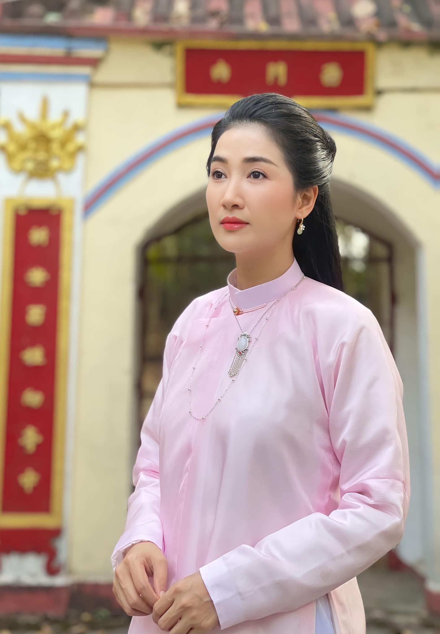 Tuổi 42 của mỹ nh&acirc;n đẹp nhất miền T&acirc;y- Ảnh 2.