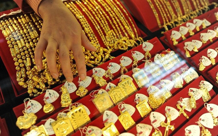 Mua v&agrave;ng ng&agrave;y Thần T&agrave;i thực sự khiến bạn gi&agrave;u hơn?- Ảnh 1.