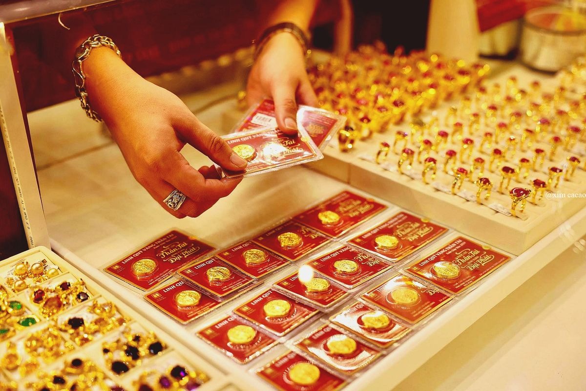 Ai n&ecirc;n mua v&agrave;ng ng&agrave;y Thần T&agrave;i?- Ảnh 3.