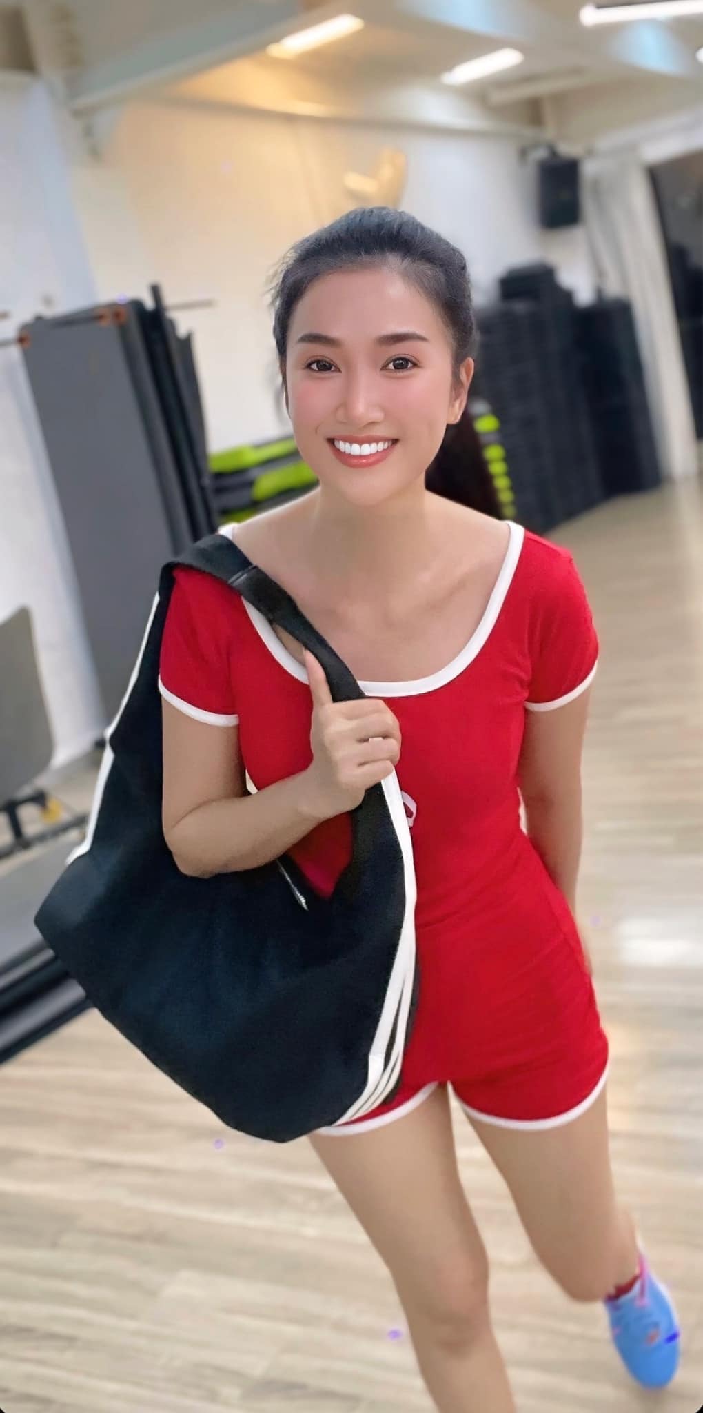 Tuổi 42 của mỹ nh&acirc;n đẹp nhất miền T&acirc;y- Ảnh 5.