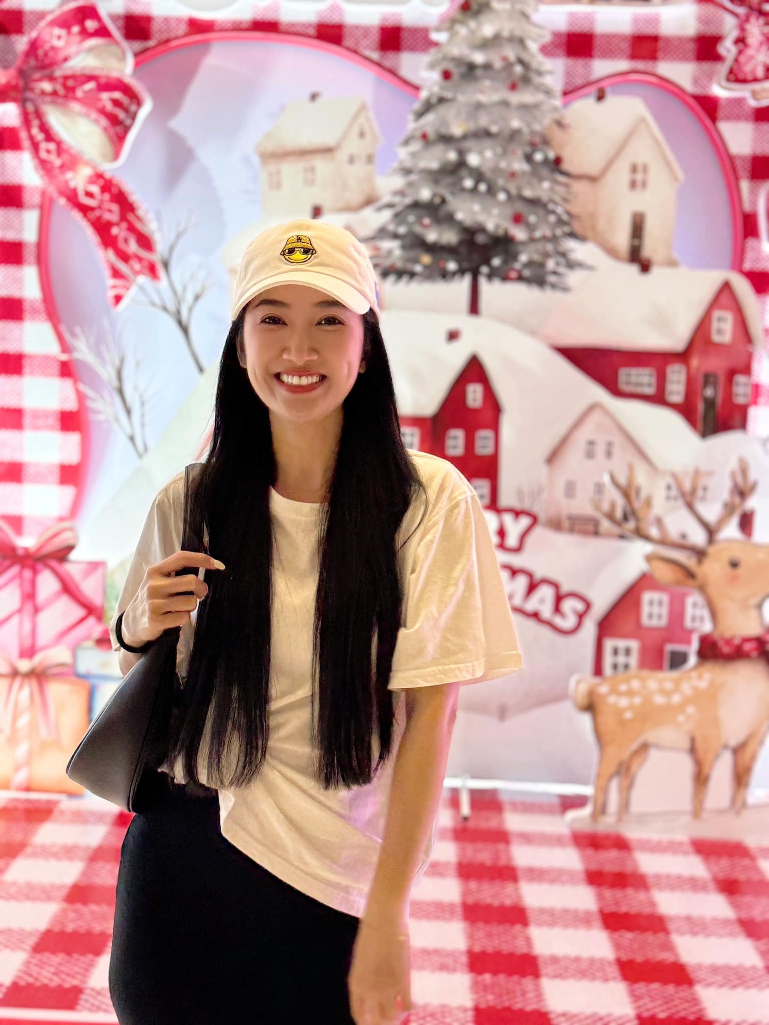 Tuổi 42 của mỹ nh&acirc;n đẹp nhất miền T&acirc;y- Ảnh 11.