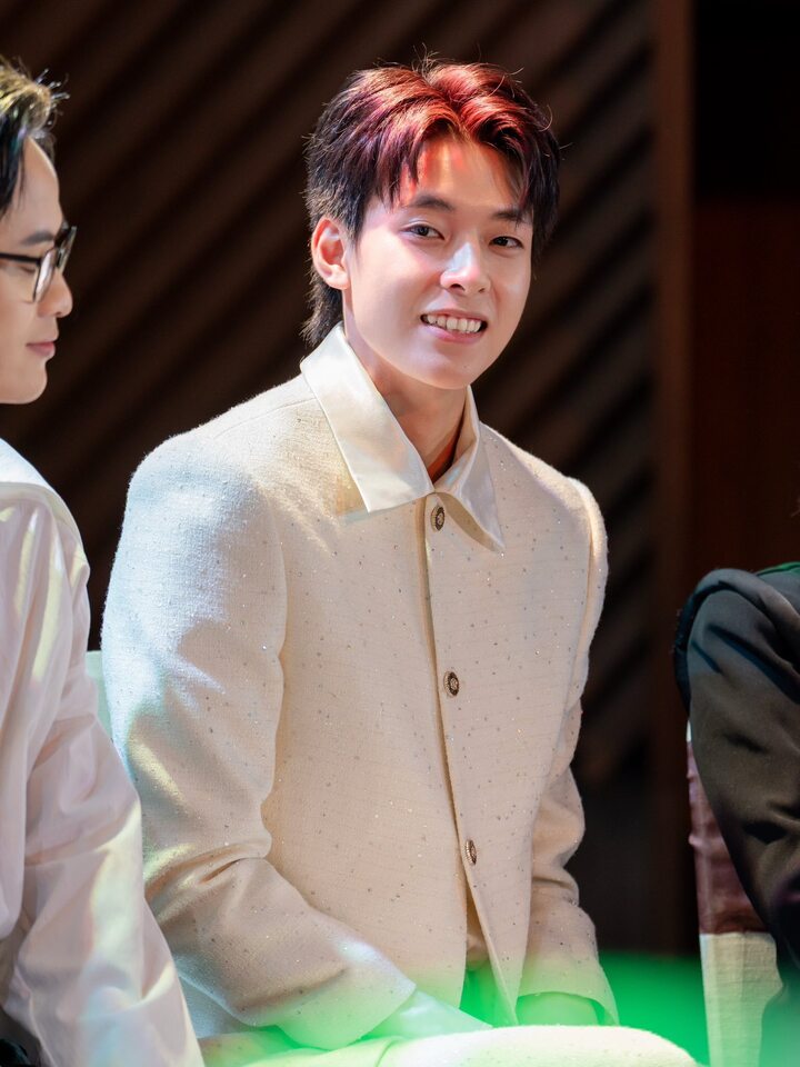 Điều &iacute;t biết về mỹ nam cao 1m92 đ&oacute;ng ch&iacute;nh phim đang dẫn đầu ph&ograve;ng v&eacute; Việt- Ảnh 9.