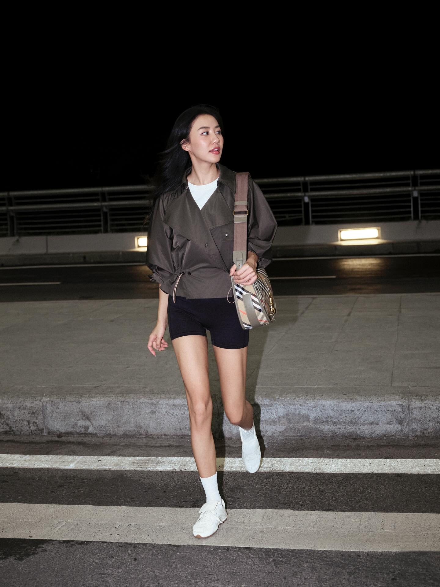 C&ocirc; g&aacute;i hot nhất Thỏ Ơi!!: Thoại c&acirc;u n&agrave;o cũng chấn động, mặc đẹp cả trong phim lẫn ngo&agrave;i đời- Ảnh 13.