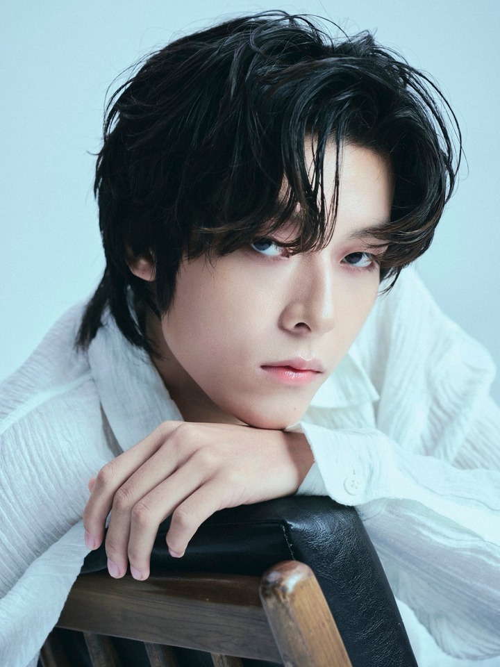 Điều &iacute;t biết về mỹ nam cao 1m92 đ&oacute;ng ch&iacute;nh phim đang dẫn đầu ph&ograve;ng v&eacute; Việt- Ảnh 3.