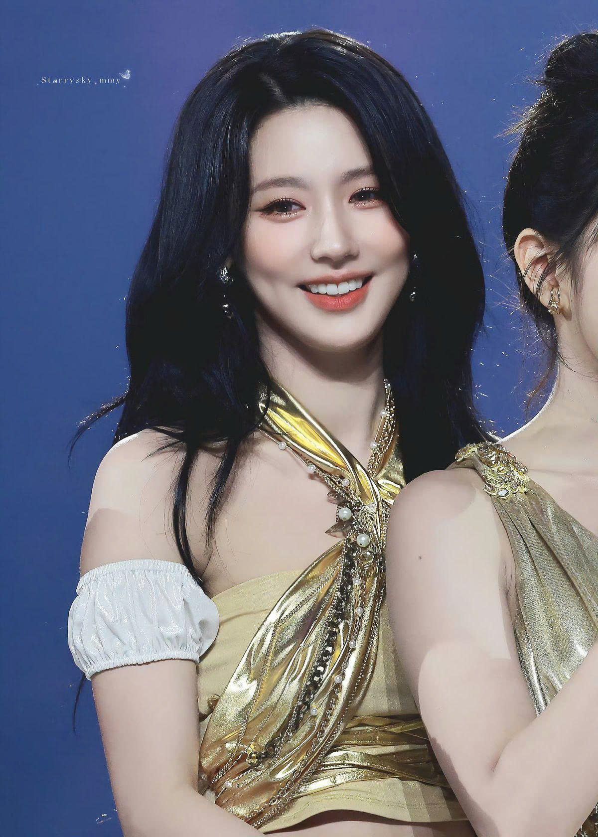 Mỹ nh&acirc;n xinh đẹp được khen ngợi xứng đ&aacute;ng nổi tiếng nhờ nhan sắc khuynh th&agrave;nh- Ảnh 9.