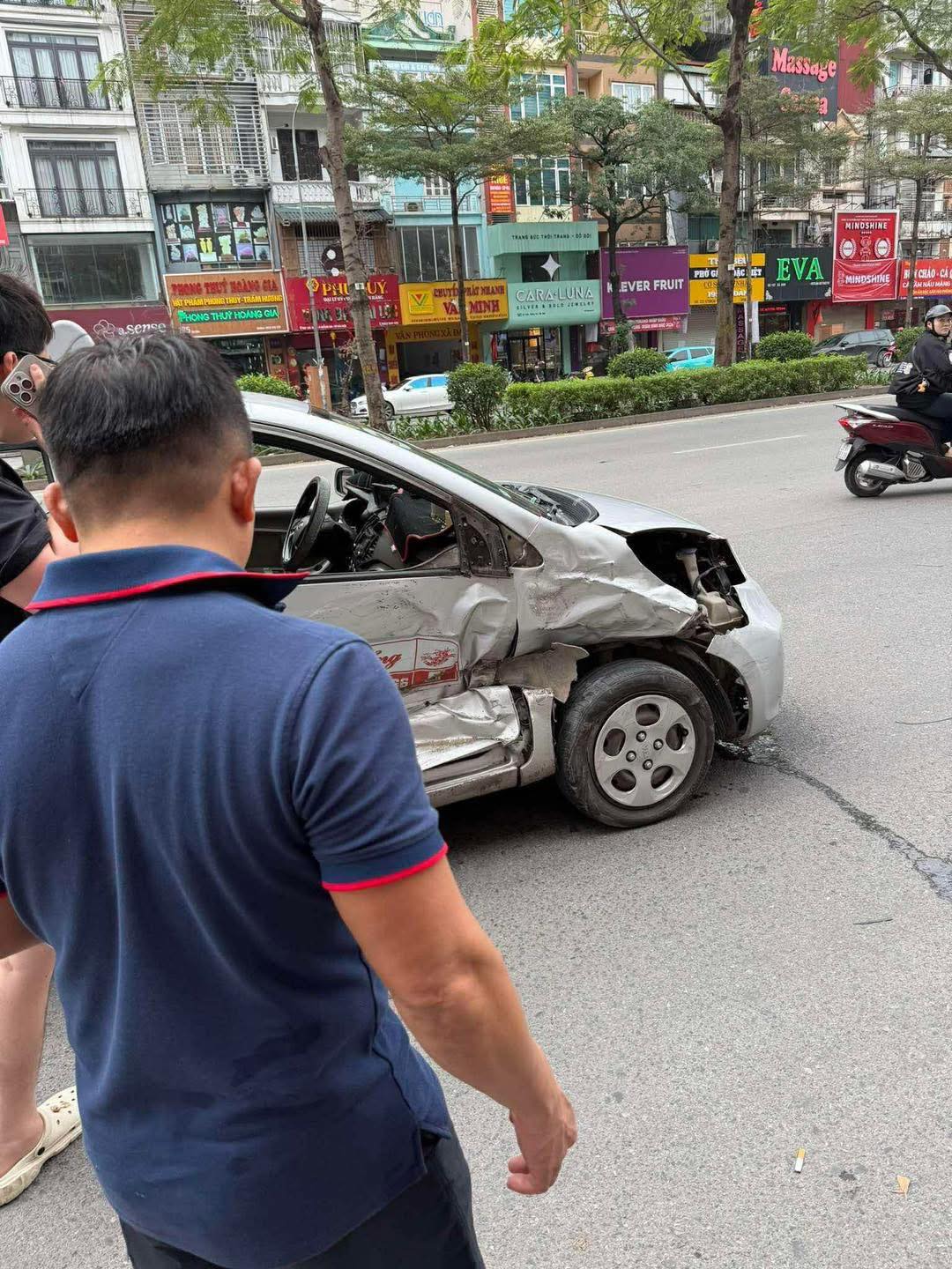 G&acirc;y tai nạn, thiệt hại nghi&ecirc;m trọng m&agrave; bỏ chạy th&igrave; c&oacute; thể khởi tố h&igrave;nh sự?- Ảnh 1.