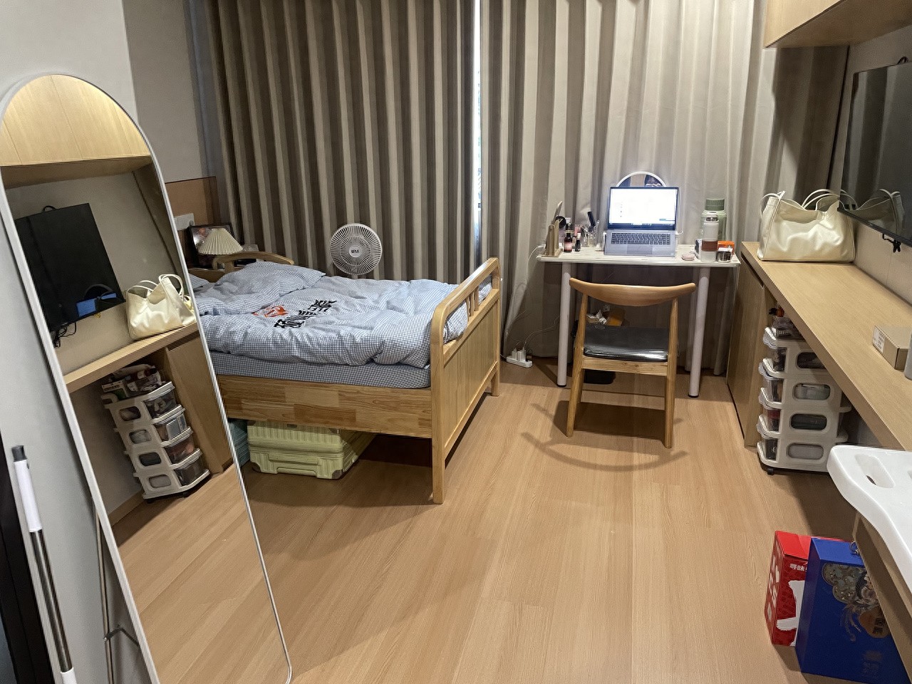 C&ocirc; g&aacute;i sinh năm 1998 chuyển v&agrave;o viện dưỡng l&atilde;o sống, trả 6 triệu đồng/th&aacute;ng cho chi ph&iacute; ăn ở: 'Cuộc sống rất ho&agrave;n hảo'- Ảnh 1.