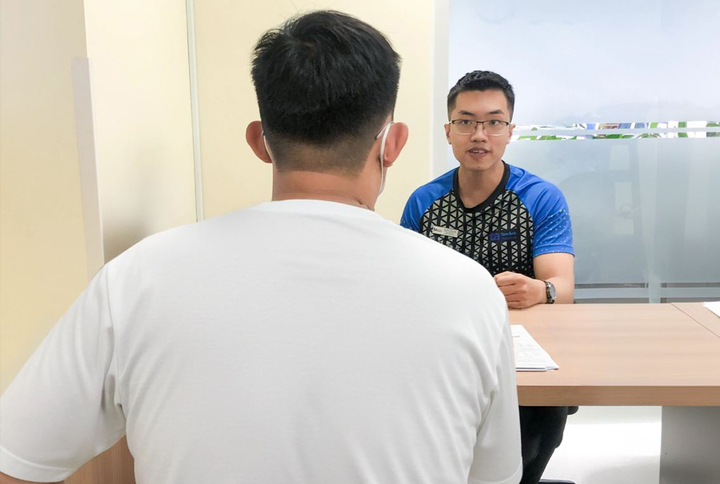 Nặng 132kg, tăng men gan tới 2 th&aacute;ng, thanh ni&ecirc;n 20 tuổi ph&aacute;t hiện gan v&ocirc;i h&oacute;a- Ảnh 1.