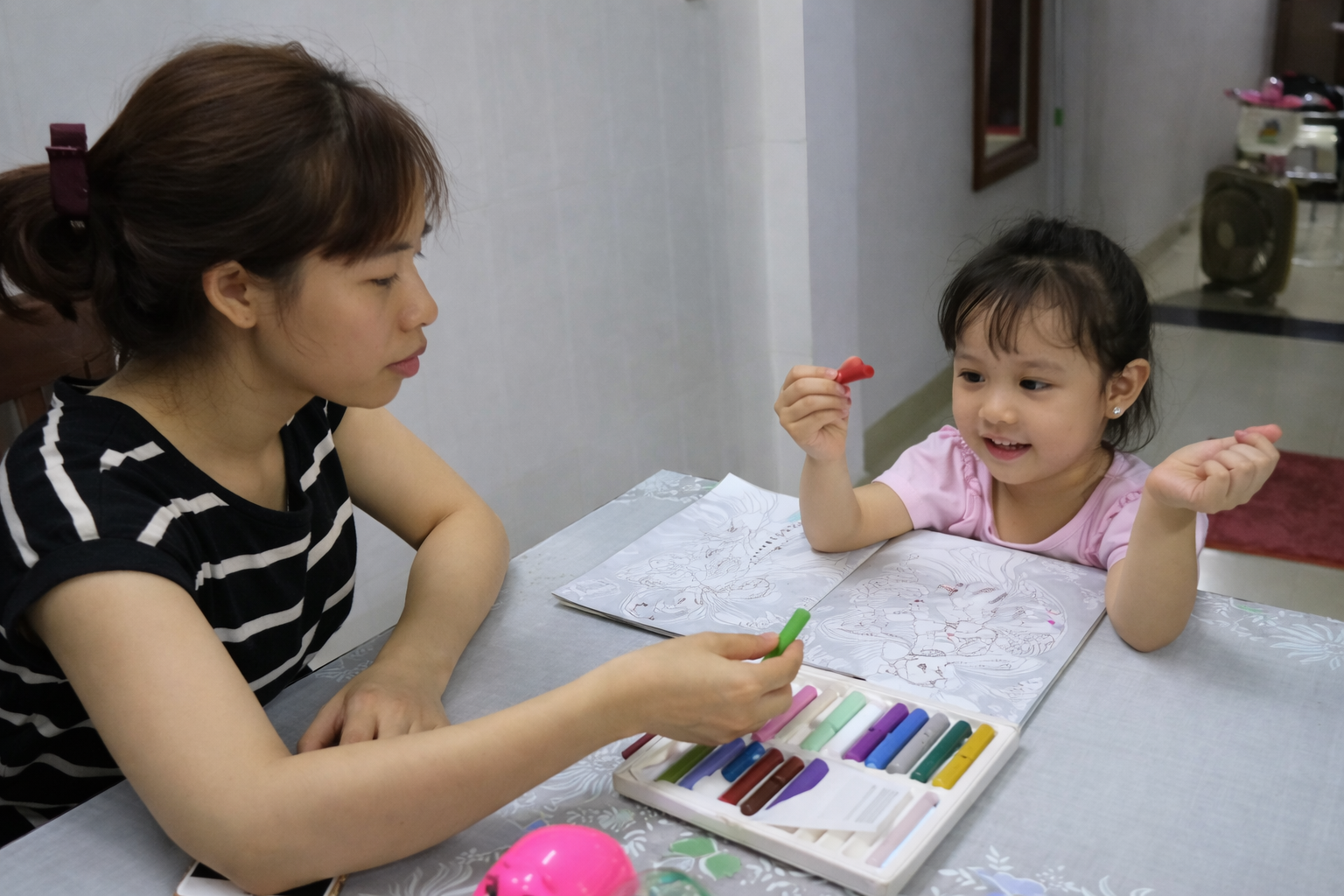 3 kiểu khen ngợi tưởng tốt nhưng lại đang gi&aacute;n tiếp HẠI CON, cha mẹ cần thay đổi ngay- Ảnh 2.