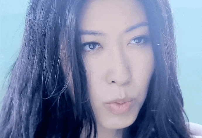 Dấu chấm hết của nữ ca sĩ từng diễn tr&ecirc;n đ&agrave;i quốc gia: Bị cấm cửa v&igrave; mẹ vướng v&ograve;ng lao l&yacute;, mọi tung t&iacute;ch bị xo&aacute; sổ- Ảnh 1.