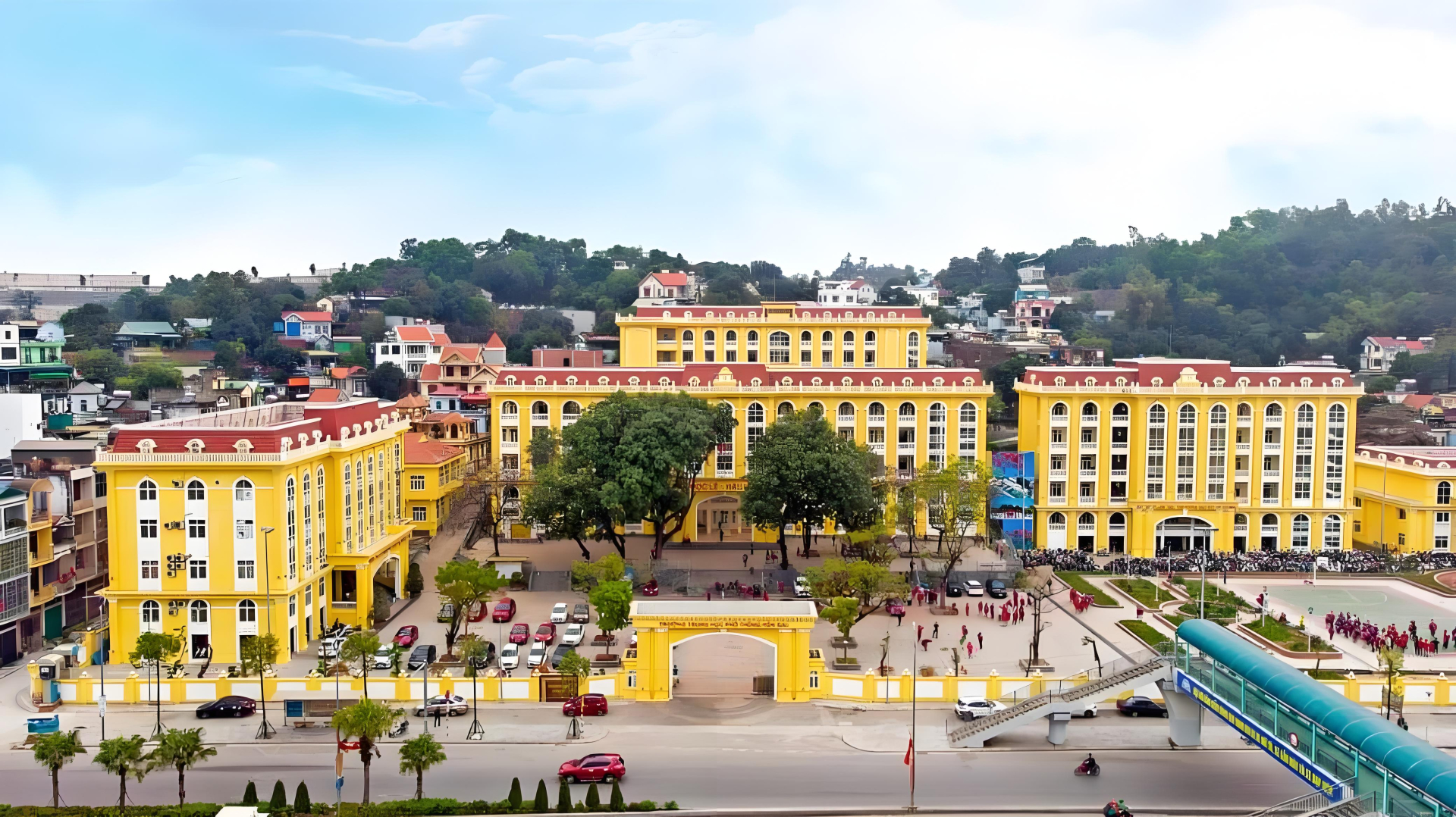 C&oacute; thể bạn kh&ocirc;ng biết, đến h&ocirc;m nay học sinh một tỉnh vẫn đang NGHỈ TẾT v&agrave; sẽ nghỉ đến hết th&aacute;ng 2!- Ảnh 1.