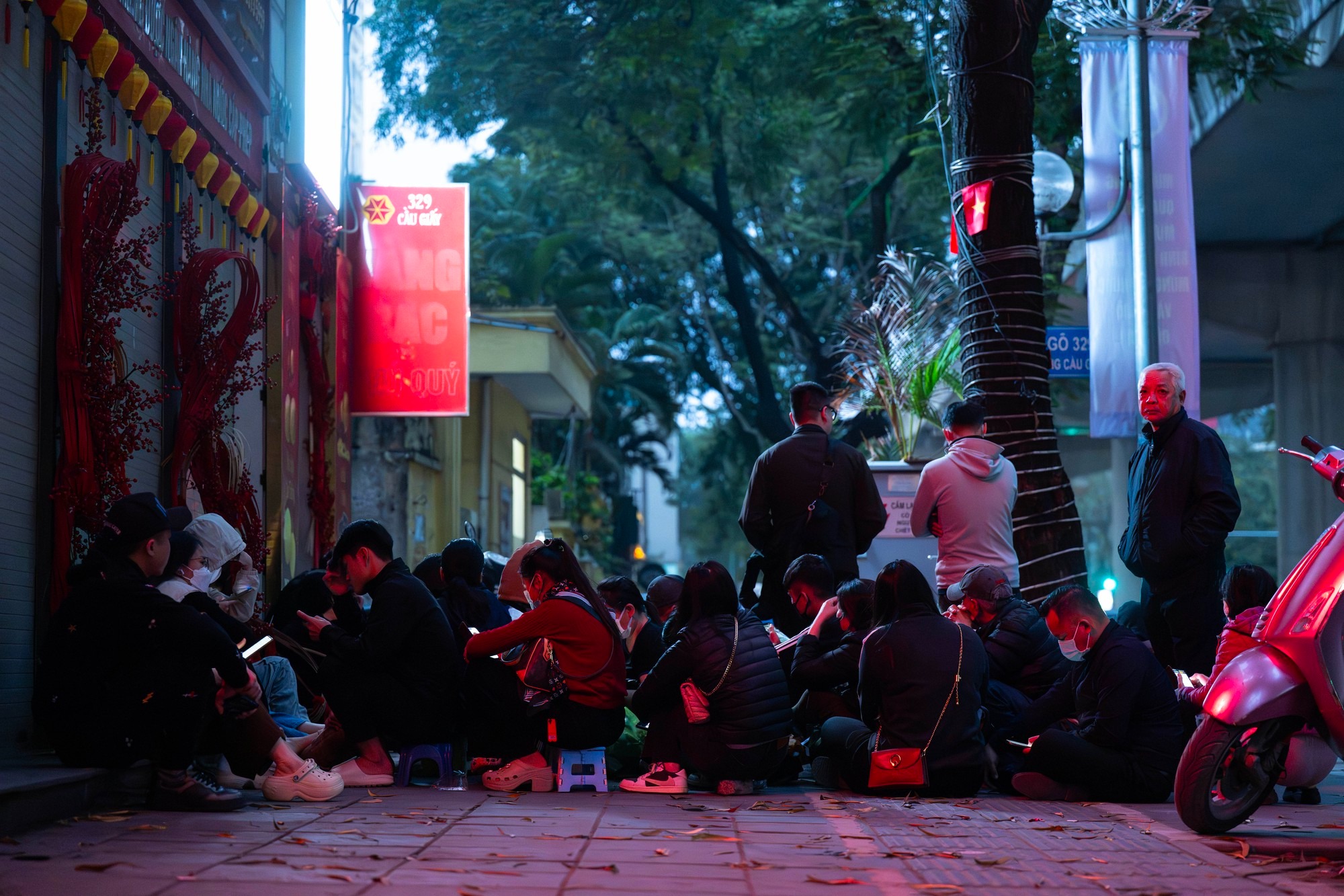 Mua v&agrave;ng ng&agrave;y Thần T&agrave;i thực sự khiến bạn gi&agrave;u hơn?- Ảnh 2.