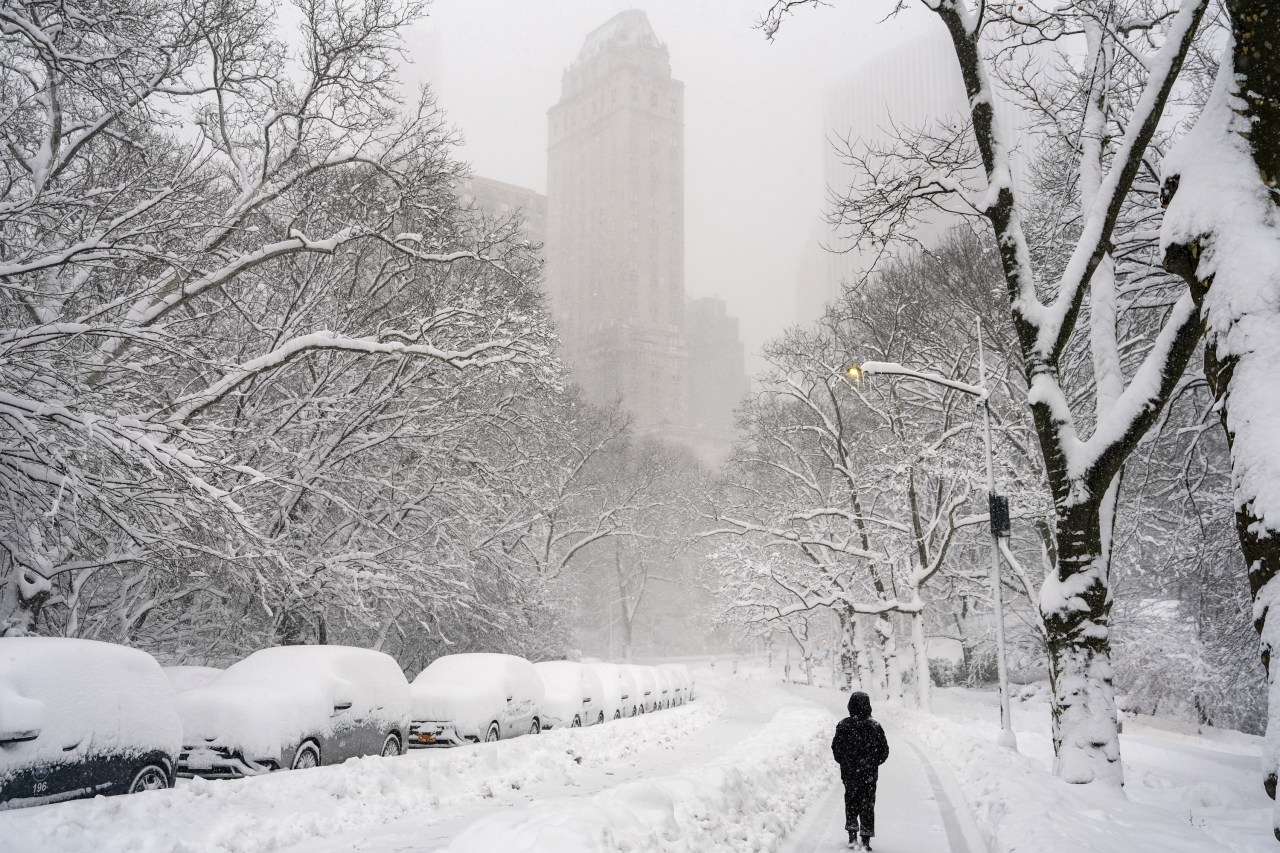 Vừa tỉnh dậy, New York đ&atilde; h&oacute;a xứ tuyết, nhưng ph&iacute;a sau khung cảnh cổ t&iacute;ch n&agrave;y l&agrave; g&igrave;?- Ảnh 23.
