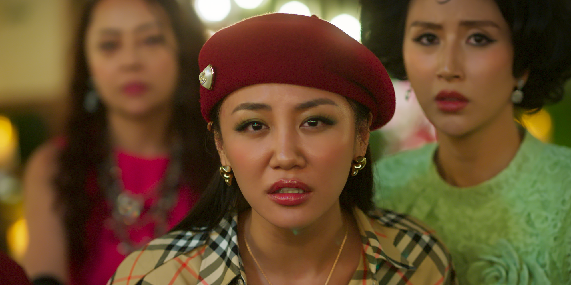 C&ocirc; g&aacute;i hot nhất Thỏ Ơi!!: Thoại c&acirc;u n&agrave;o cũng chấn động, mặc đẹp cả trong phim lẫn ngo&agrave;i đời- Ảnh 2.