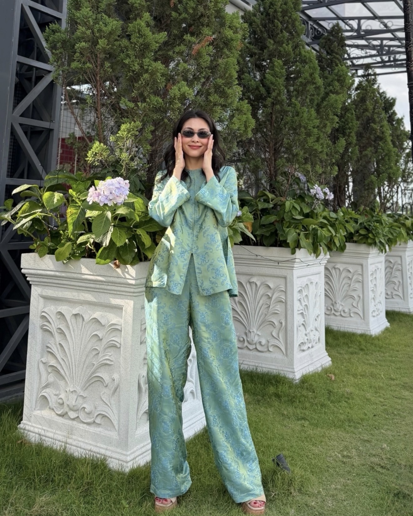 Đường đua &aacute;o b&agrave; ba sau m&ugrave;a Tết tưng bừng của mỹ nh&acirc;n Việt: Số 1 sắp th&agrave;nh d&acirc;u miền T&acirc;y lu&ocirc;n rồi!- Ảnh 9.