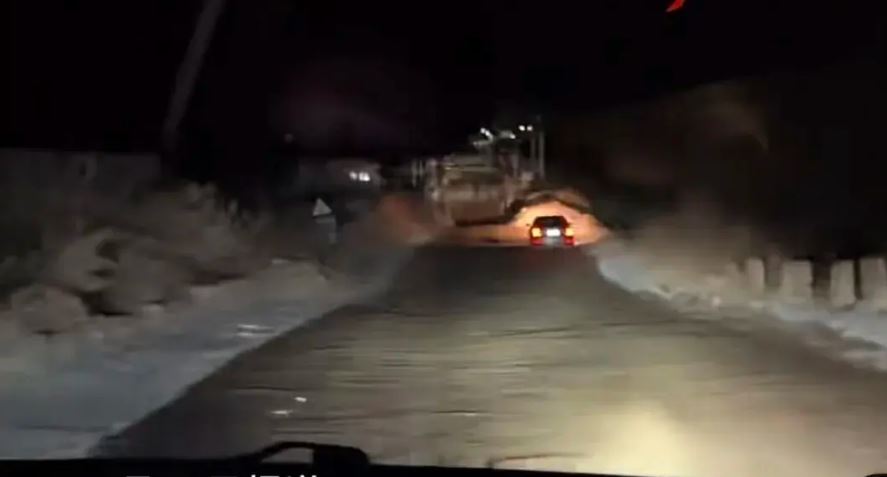 Xem camera, con g&aacute;i lập tức về nh&agrave; khi thấy h&agrave;nh động của bố- Ảnh 2.