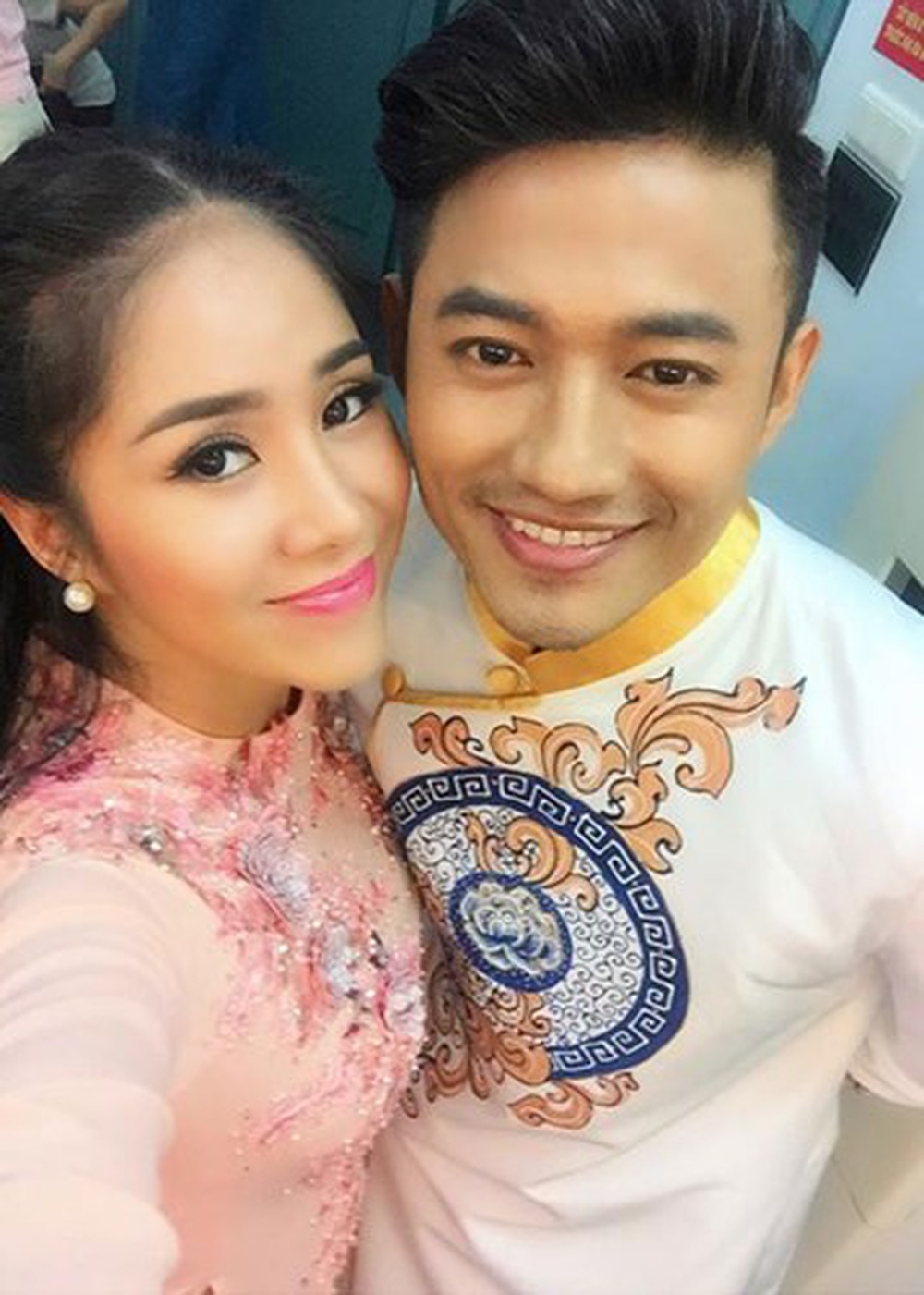 L&ecirc; Phương lặng lẽ l&agrave;m 1 điều đặc biệt trong giỗ đầu của nghệ sĩ Qu&yacute; B&igrave;nh- Ảnh 4.