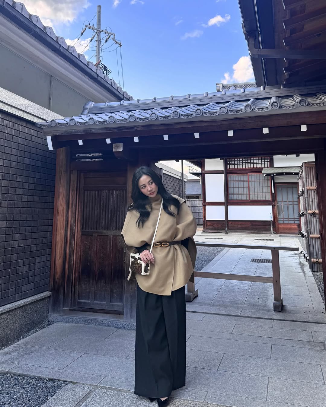 C&ocirc; g&aacute;i hot nhất Thỏ Ơi!!: Thoại c&acirc;u n&agrave;o cũng chấn động, mặc đẹp cả trong phim lẫn ngo&agrave;i đời- Ảnh 7.