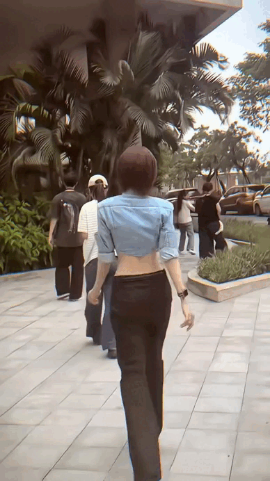 Nữ chính phim Thỏ Ơi!!: Mặc đẹp không trượt phát nào, xuất hiện ở đâu thì nơi đó chính là Milano- Ảnh 5. Nữ chính phim Thỏ Ơi!!: Mặc đẹp không trượt phát nào, xuất hiện ở đâu thì nơi đó chính là Milano- Ảnh 5.