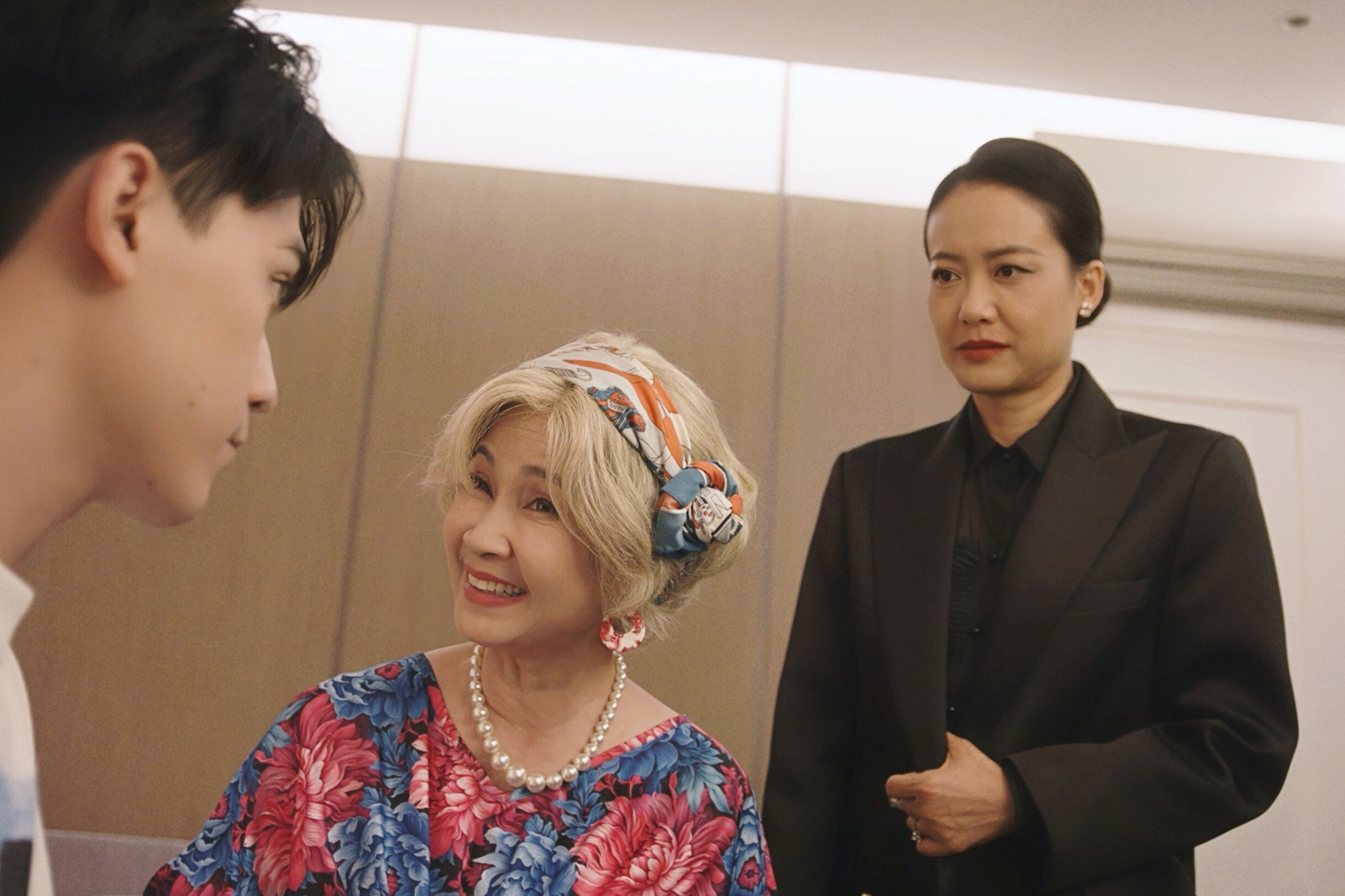 M&agrave;n ảnh Việt c&oacute; 1 phim ng&ocirc;n t&igrave;nh hot đi&ecirc;n l&ecirc;n được: Nam ch&iacute;nh đang nổi như cồn, nữ ch&iacute;nh đ&uacute;ng chuẩn bạch nguyệt quang- Ảnh 4.