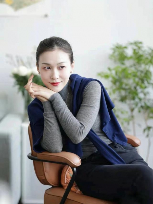 Phụ nữ ngo&agrave;i 40 tuổi, đừng để phổi &ldquo;kh&ocirc;&rdquo;: 3 loại nước n&ecirc;n uống v&agrave;o m&ugrave;a xu&acirc;n để ngừa ho, dưỡng ẩm v&agrave; trẻ từ b&ecirc;n trong- Ảnh 1.