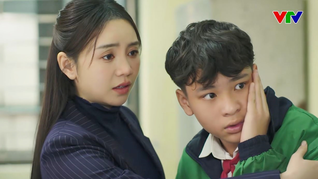 Phim Việt giờ v&agrave;ng g&acirc;y tranh c&atilde;i v&igrave; b&ocirc;i xấu h&igrave;nh ảnh nh&agrave; gi&aacute;o- Ảnh 3.