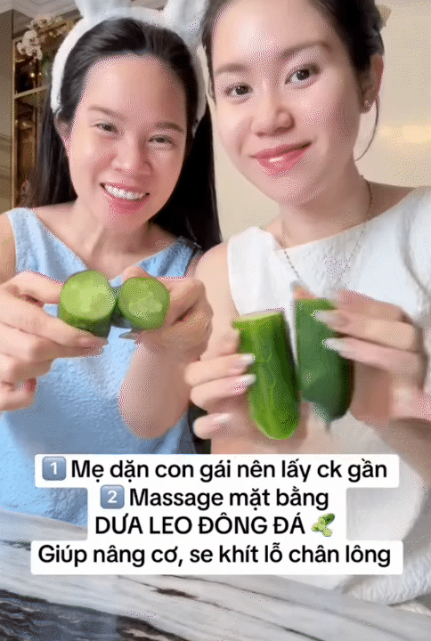 Mẹ v&agrave; con g&aacute;i lăn 2 loại quả đ&ocirc;ng đ&aacute; l&ecirc;n mặt, gi&uacute;p trắng da v&agrave; se kh&iacute;t lỗ ch&acirc;n l&ocirc;ng- Ảnh 4.